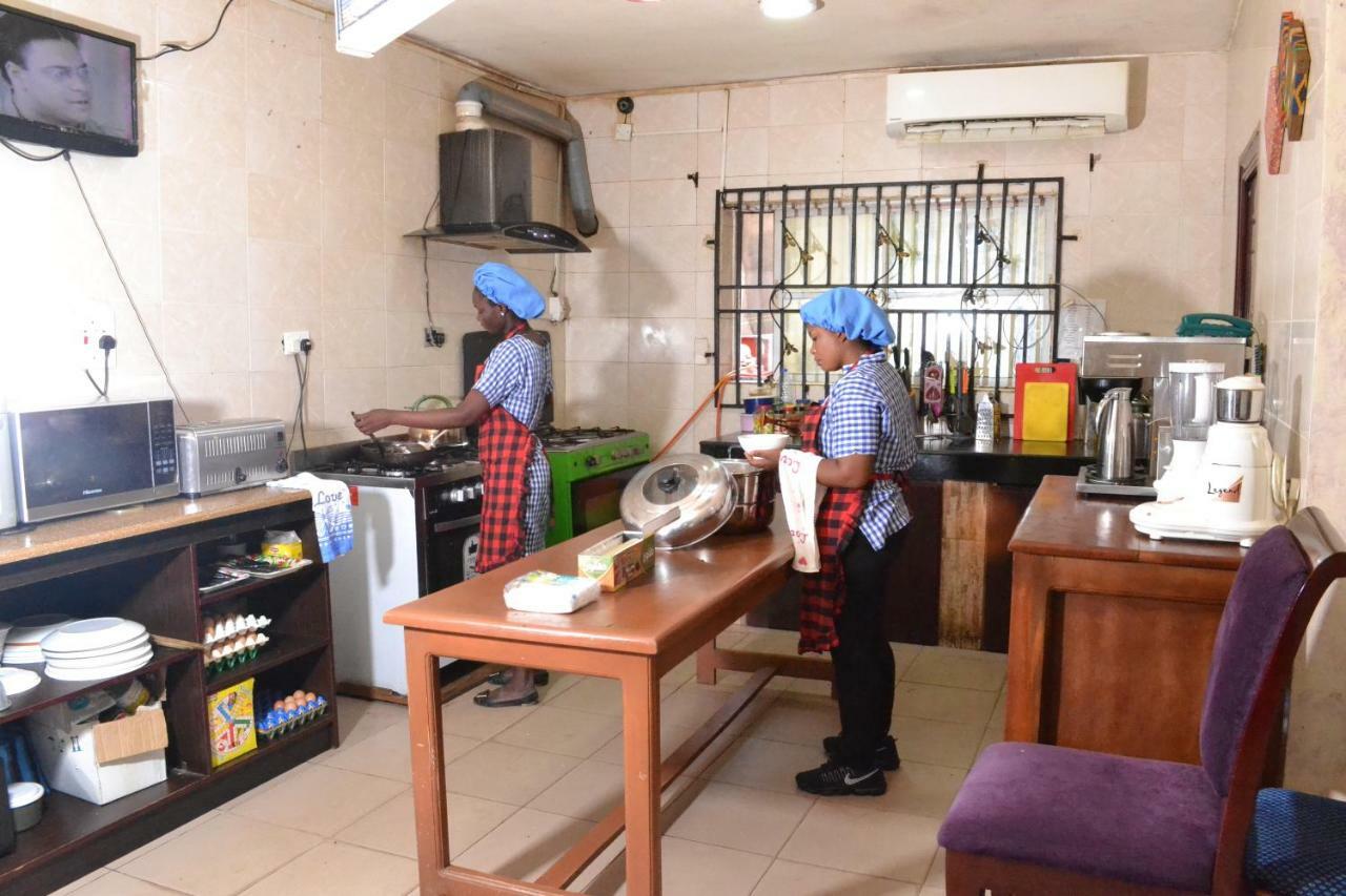 Limoh Suites Benin City Exteriér fotografie