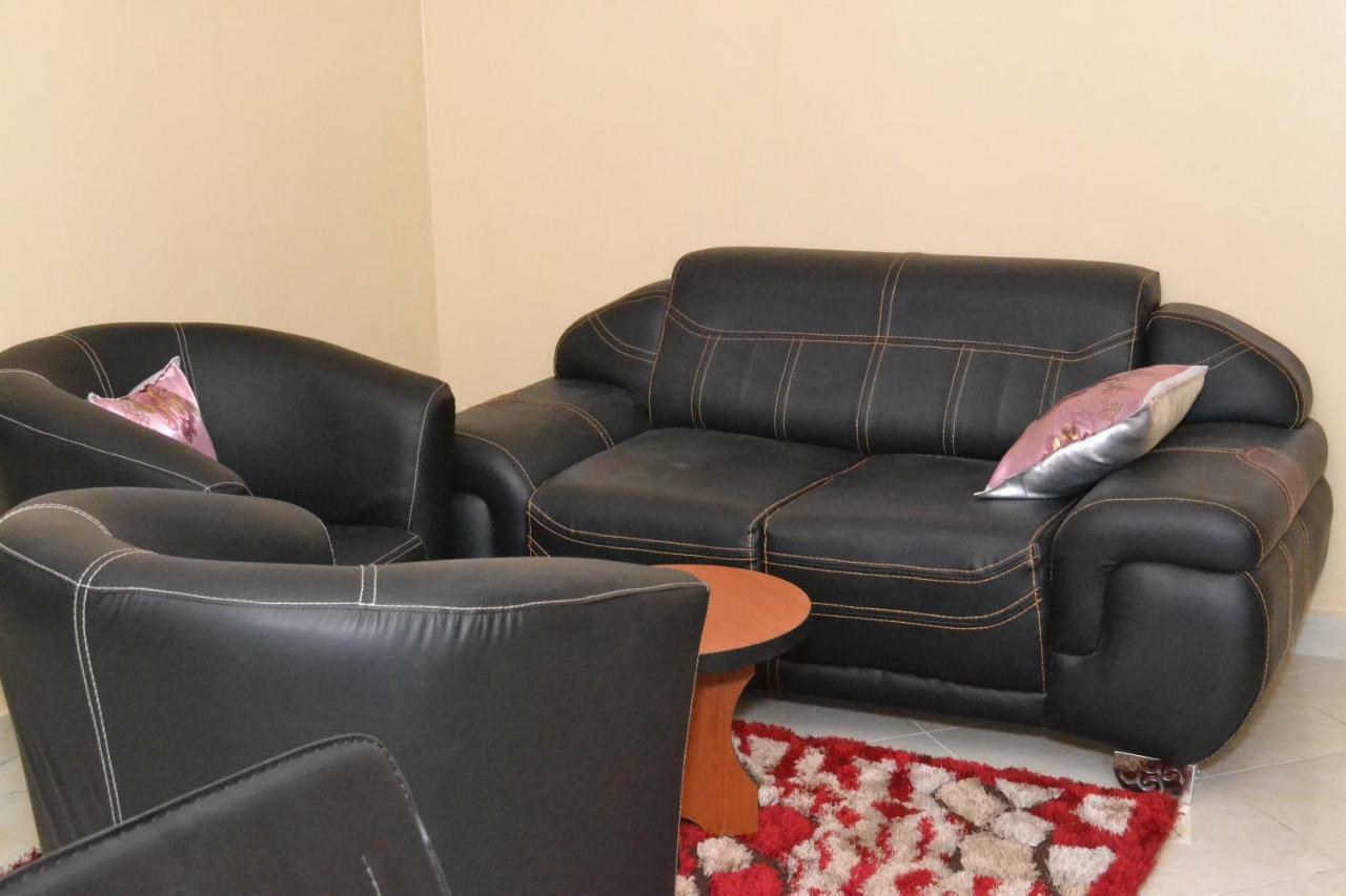 Limoh Suites Benin City Exteriér fotografie