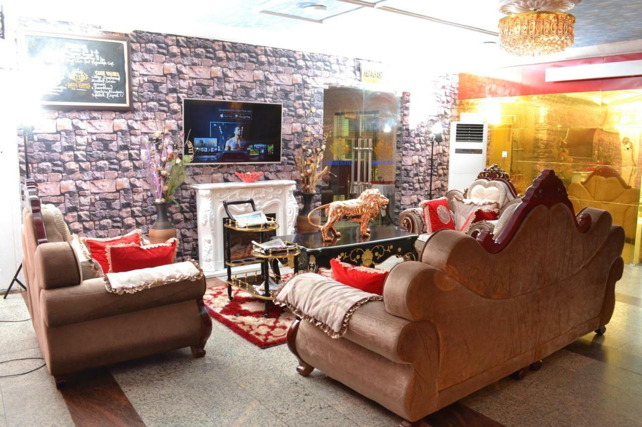 Limoh Suites Benin City Exteriér fotografie