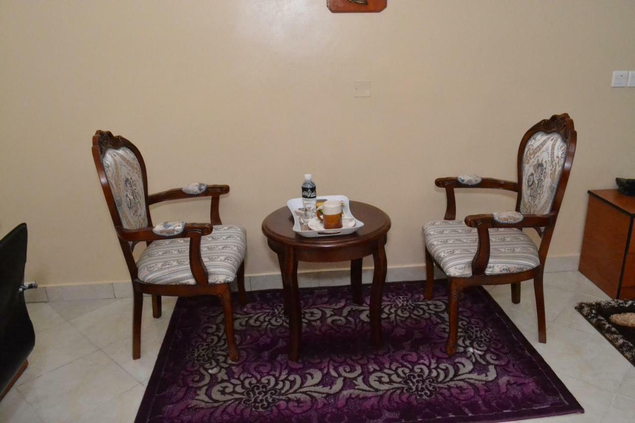 Limoh Suites Benin City Exteriér fotografie